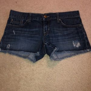 Women’s GAP jean shorts size 26